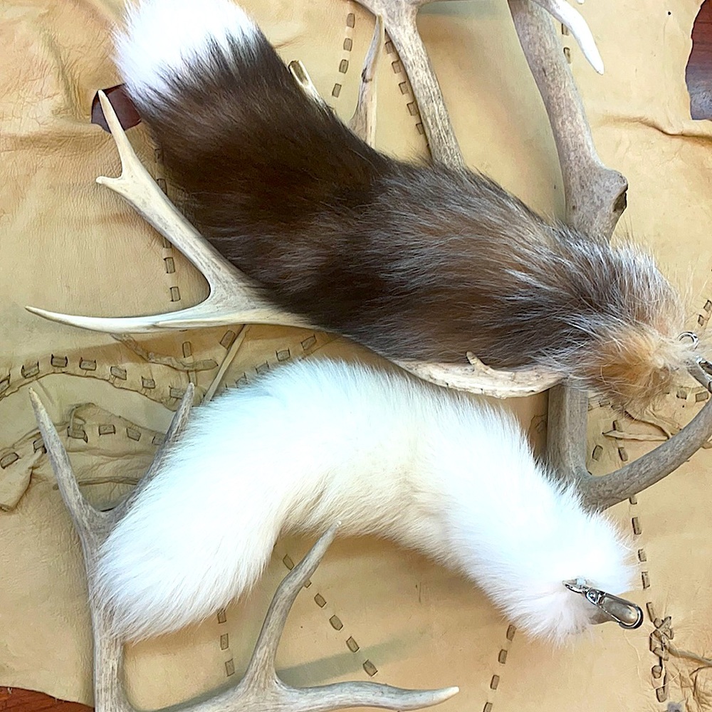 NWT Assorted Fox Tail Handmade Accessories ✨🦊